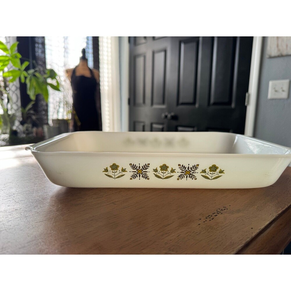 vintage Anchor Hocking Fire-King Meadow Green baking dish.  8x12